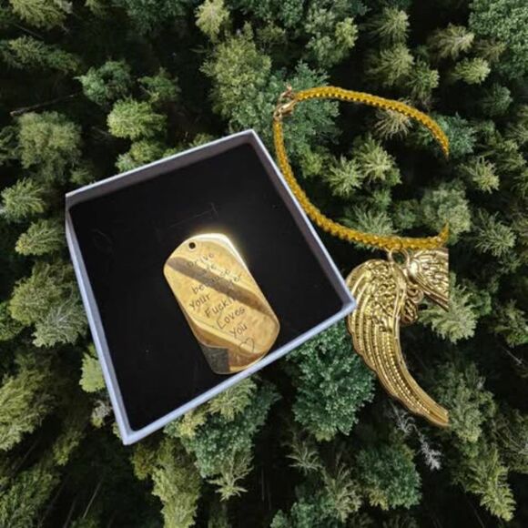 Drive Safe because your sister loves you. (*See Photo for exact Design) (3801) - Picture 1 of 2